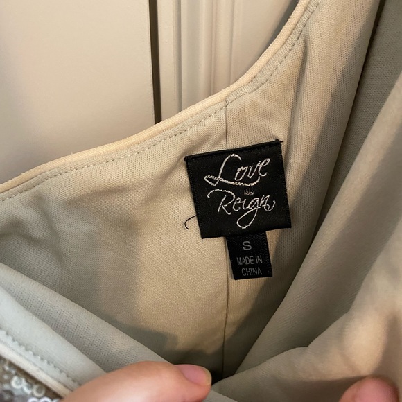 Love Reign Sparkly Sequined One-Shoulder Party Dress - Picture 3 of 5